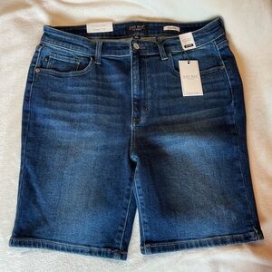 NEW Judy Blue Dark Blue Women's Denim Bermuda Jean Shorts